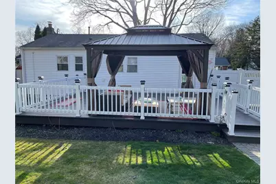 15 Lido Boulevard, Lake Grove, NY 11755 - Photo 2