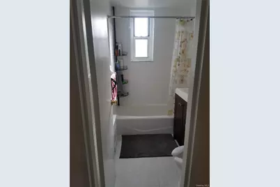 20506 35th Avenue #331, Bayside, NY 11361 - Photo 10