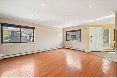 22 Tulip Court, Nanuet, NY 10954 - Photo 10