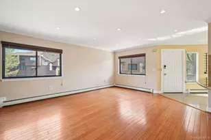 22 Tulip Ct, Nanuet, NY 10954 - Photo 10