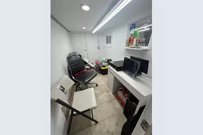 15911 Hillside Avenue, Jamaica, NY 11432 - Photo 6