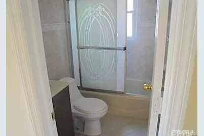 343 Greengrove Avenue, Uniondale, NY 11553 - Photo 6