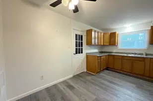 18 Bedford Ave, Monticello, NY 12701 - Photo 6