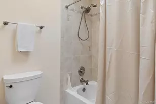 10 Harbor Rd, Hampton Bays, NY 11946 - Photo 12