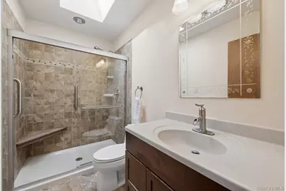 10 Harbor Road, Hampton Bays, NY 11946 - Photo 18