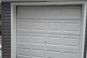 109-09 169th Pl, Jamaica, NY 11433 - Photo 18