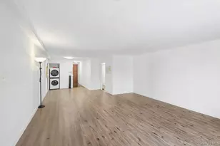 100 Great Neck Rd, Great Neck, NY 11021 - Photo 12