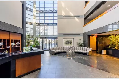 100 Great Neck Road #4D, Great Neck, NY 11021 - Photo 4