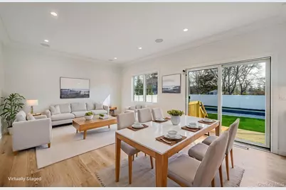 405 S Oakwood Drive, Laurel, NY 11948 - Photo 8