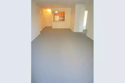 680 N Terrace Avenue #2D, Mount Vernon, NY 10552 - Photo 4