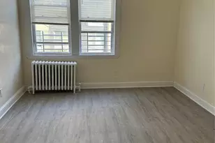 710 E 211th St, Bronx, NY 10467 - Photo 6