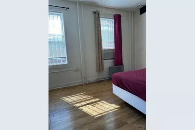 710 E 211th Street, Bronx, NY 10467 - Photo 12