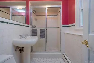 196 E Townline Road, West Nyack, NY 10994 - Photo 22