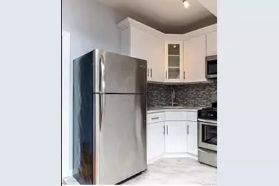 712 E 211th Street, Bronx, NY 10467 - Photo 26