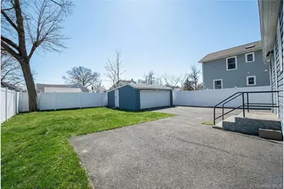 160 E Fulton Avenue, Roosevelt, NY 11575 - Photo 2