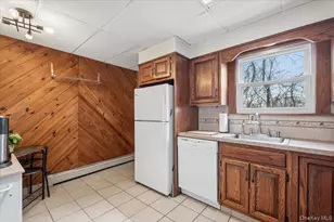 2672 Loretta St, Yorktown Heights, NY 10598 - Photo 10