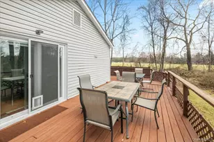 2672 Loretta St, Yorktown Heights, NY 10598 - Photo 36