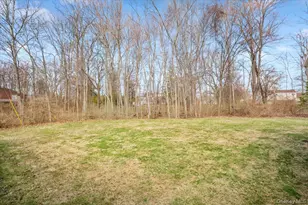 2672 Loretta St, Yorktown Heights, NY 10598 - Photo 44