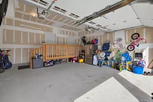 270 Edgewood Ave, Oakdale, NY 11769 - Photo 30