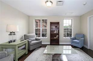 10 Byron Pl, Larchmont, NY 10538 - Photo 4