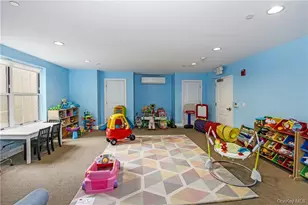 10 Byron Pl, Larchmont, NY 10538 - Photo 24