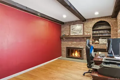 7 East Gate Lane, Setauket, NY 11733 - Photo 18