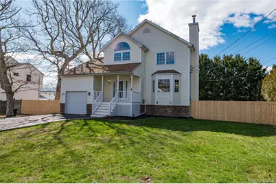 44 Westminster Drive, Shirley, NY 11967 - Photo 2