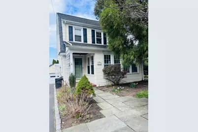 151 Hillcrest Avenue, Manhasset, NY 11030 - Photo 2
