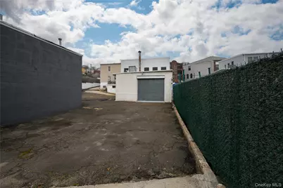 914-920 Old Nepperhan Avenue, Yonkers, NY 10703 - Photo 22