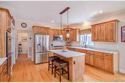 17 Weldon Woods Connecticut Road, New Fairfield, CT 06812 - Photo 10