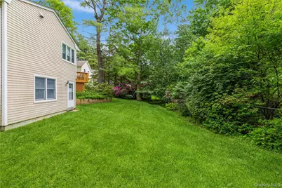 32 Lower Cross, Shoreham, NY 11786 - Photo 18