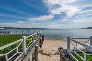 49 Canoe Place Rd, Hampton Bays, NY 11946 - Photo 18