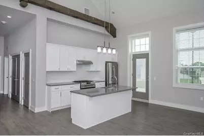 75 Circle Drive #87-101, Central Islip, NY 11722 - Photo 12