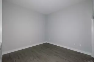 75 Circle Dr, Central Islip, NY 11722 - Photo 10