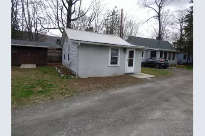 9 Fredericks Road, Greenwood Lake, NY 10925 - Photo 2