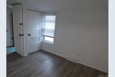 9 Fredericks Road, Greenwood Lake, NY 10925 - Photo 8