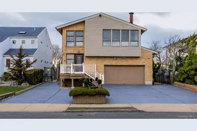 756 Guy Lombardo Avenue, Freeport, NY 11520 - Photo 4