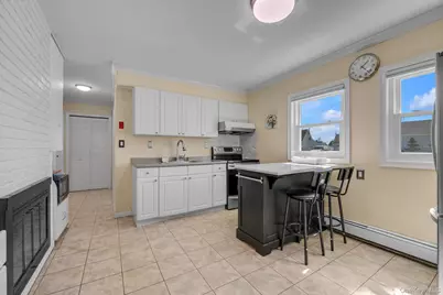 29 Cutter Lane, Levittown, NY 11756 - Photo 6
