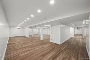 18 Wellington Rd, Greenvale, NY 11548 - Photo 26