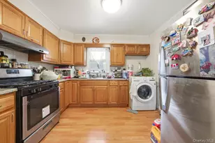 72 Murray Ave, Yonkers, NY 10704 - Photo 18