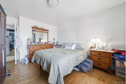 72 Murray Avenue, Yonkers, NY 10704 - Photo 26