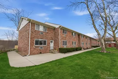 105 Prime Avenue #G, Huntington, NY 11743 - Photo 18