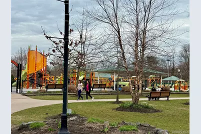 105 Prime Avenue #G, Huntington, NY 11743 - Photo 22