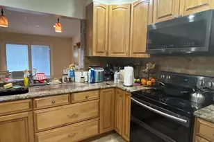 5 Verplanck Ave, Hopewell Junction, NY 12533 - Photo 10