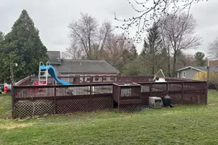 5 Verplanck Ave, Hopewell Junction, NY 12533 - Photo 4