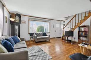 23 S Elm St, Hicksville, NY 11801 - Photo 6