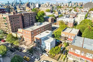 25-14 Crescent St, Astoria, NY 11102 - Photo 2