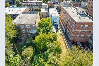 25-14 Crescent Street, Astoria, NY 11102 - Photo 10