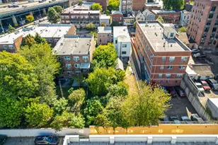 25-14 Crescent St, Astoria, NY 11102 - Photo 6