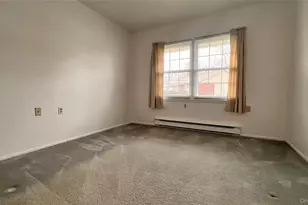 72 Enfield Ct, Ridge, NY 11961 - Photo 14